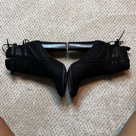 Steve Madden Women's Gaybel Ankle Bootie Size 8.5 - Picture 1 of 9